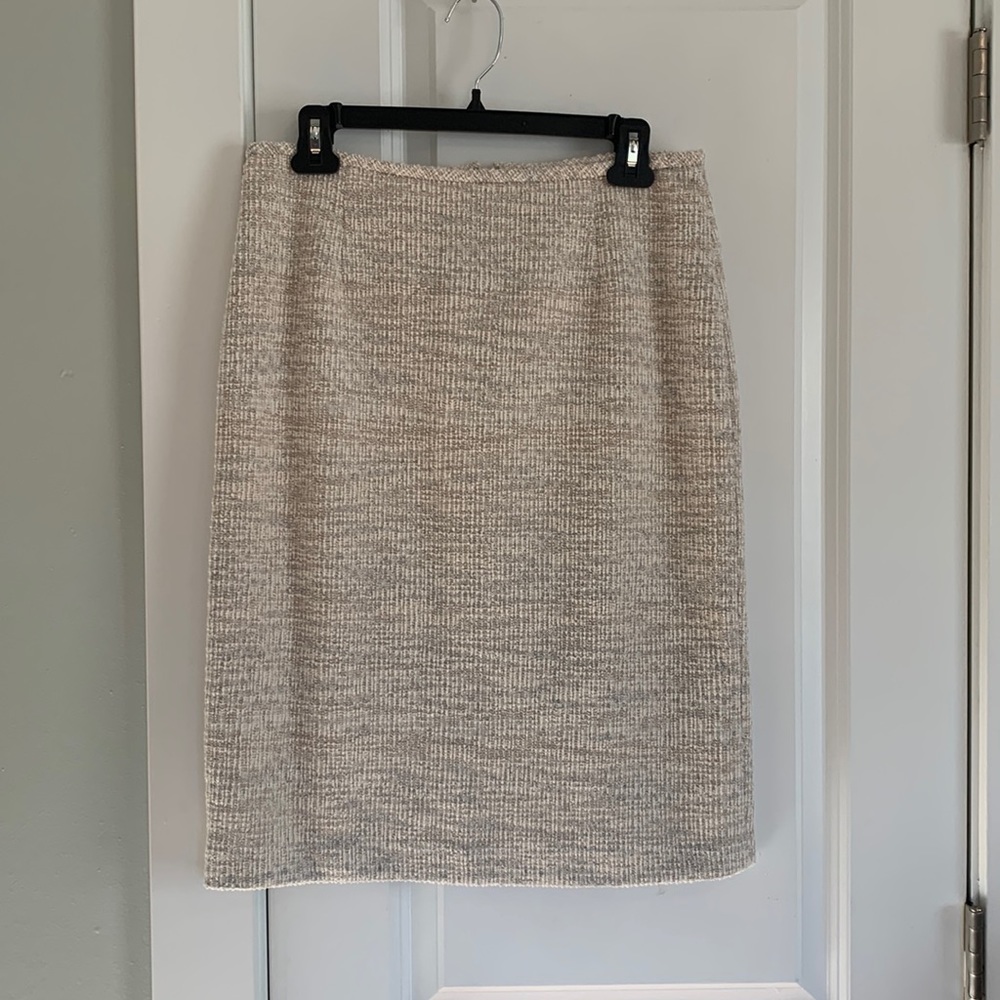 Tahari ASL Tweed Cream Colored Pencil Skirt